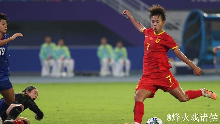 中国女足东亚杯集训名单出炉：王霜领衔 张琳艳在列